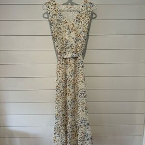 Floral Sleeveless Midi Dress